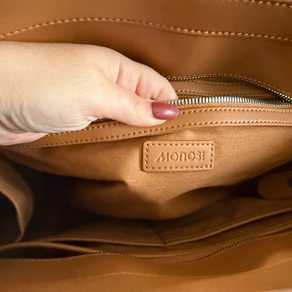 Elegant Tan Tote Bag - Picture 9 of 11